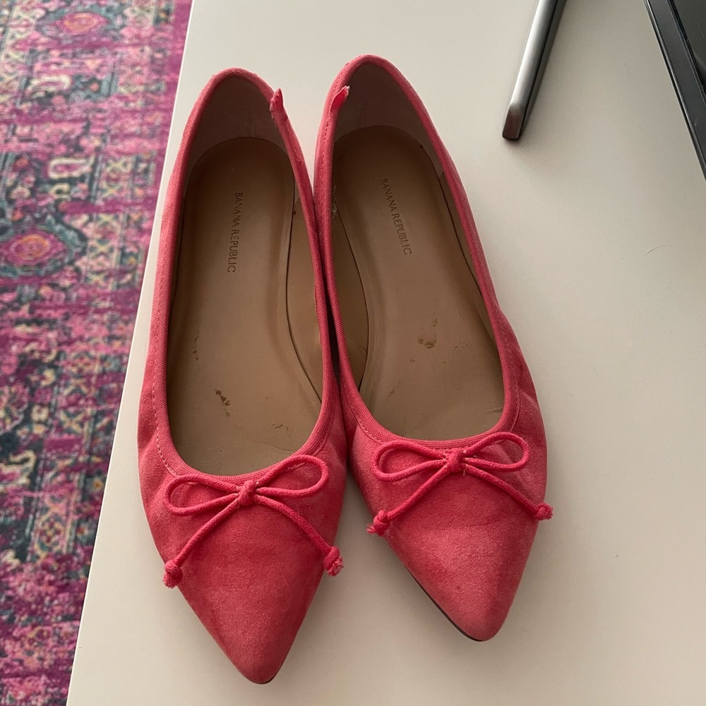 Banana Republic flats